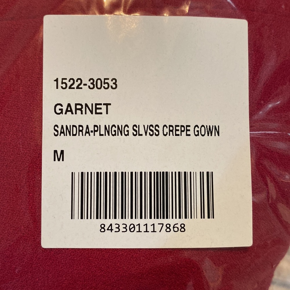Dress the Population Sandra Plunging V-Neck Sleeveless Crepe Gown - Picture 6 of 6
